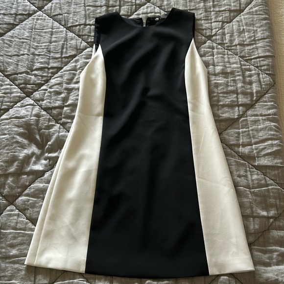 Alice+Olivia black and white mini dress size 6 - Picture 11 of 17